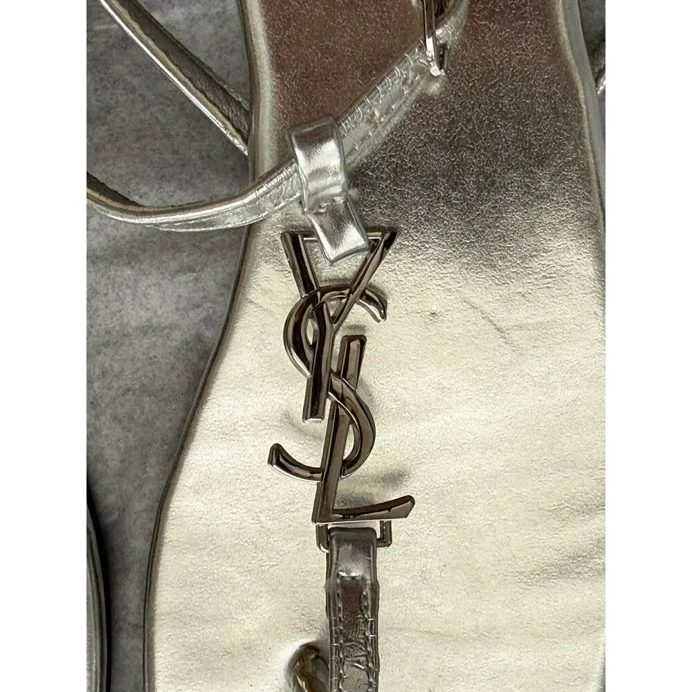 Saint Laurent authentic saint